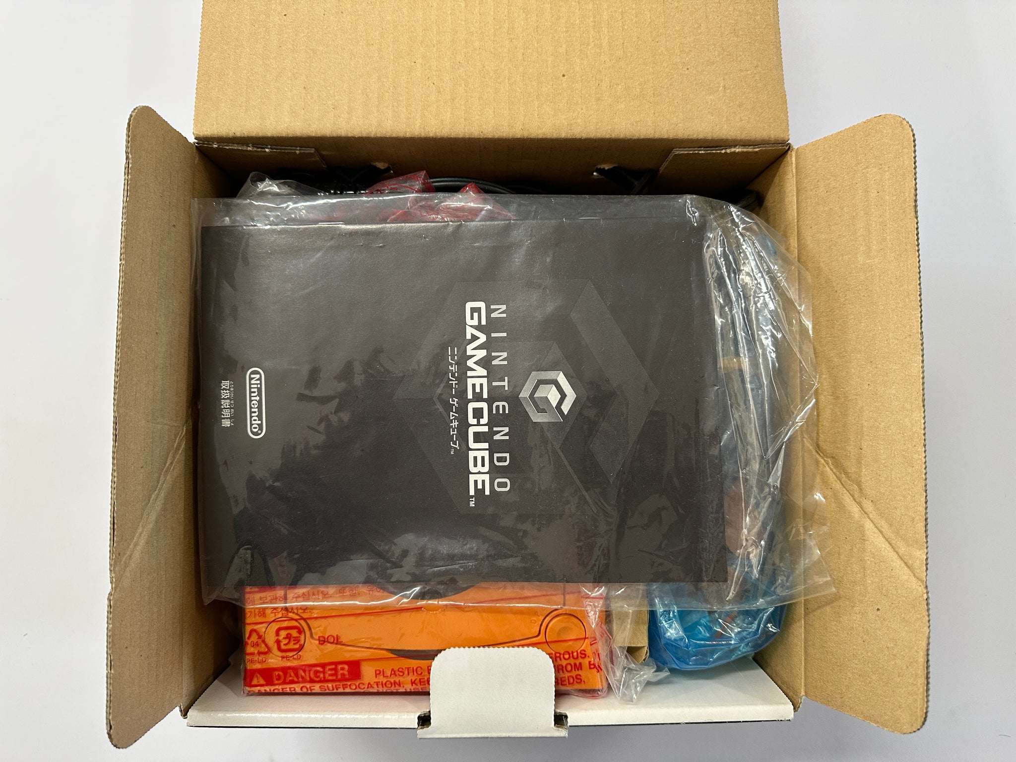 Nintendo Gamecube Spice Orange NTSC-J Complete In Box