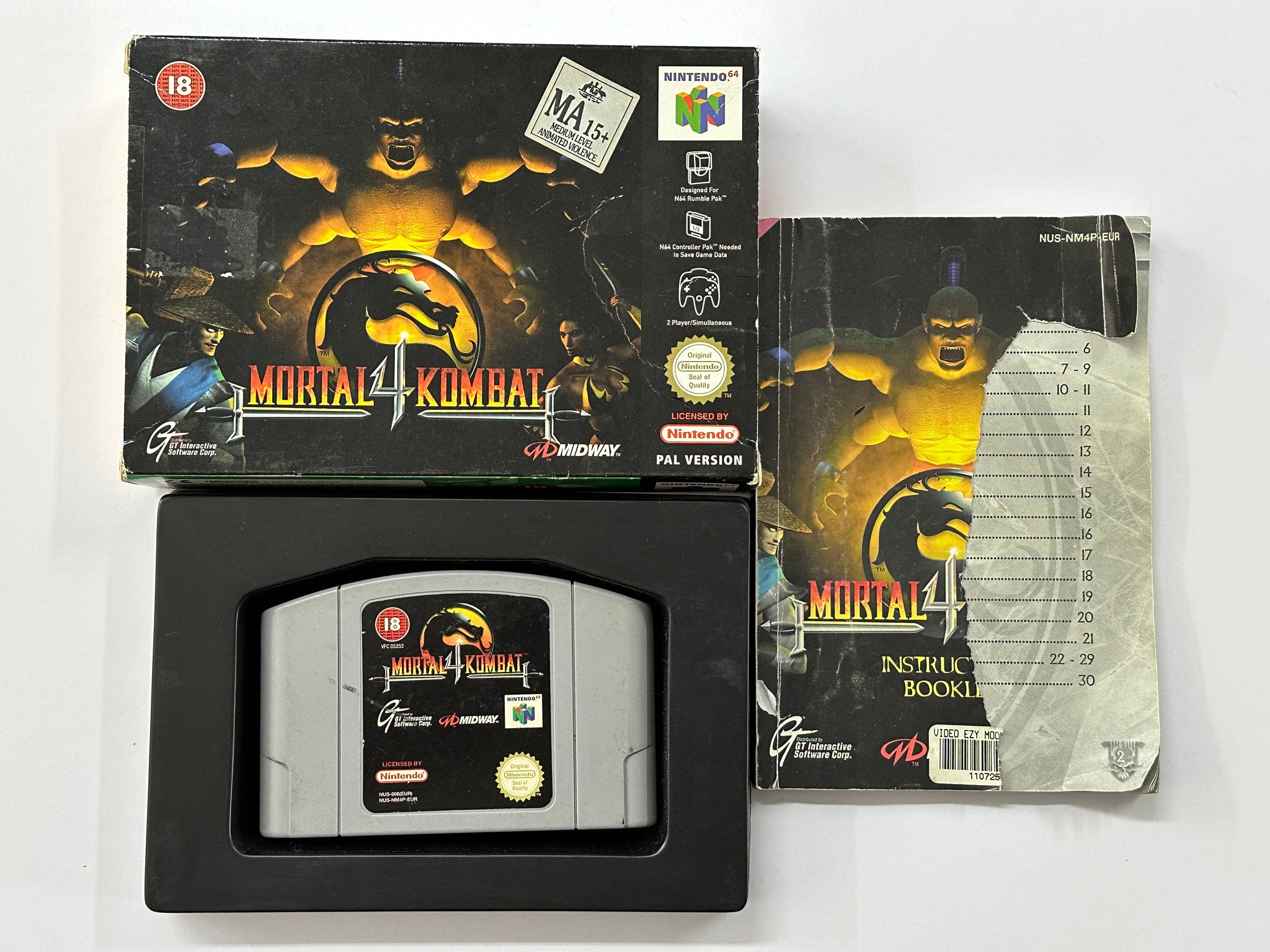 Mortal Kombat 4 Complete In Box