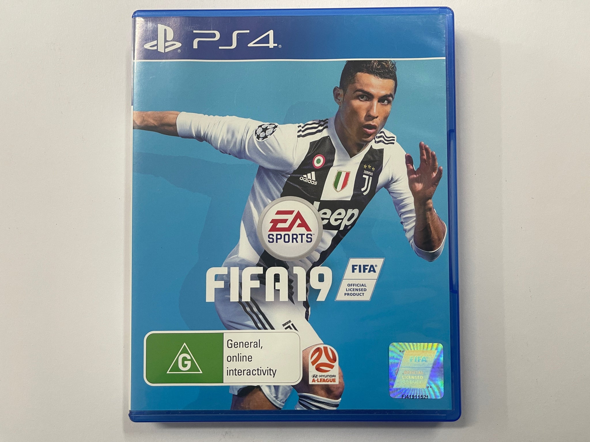 FIFA 19 Complete In Original Case