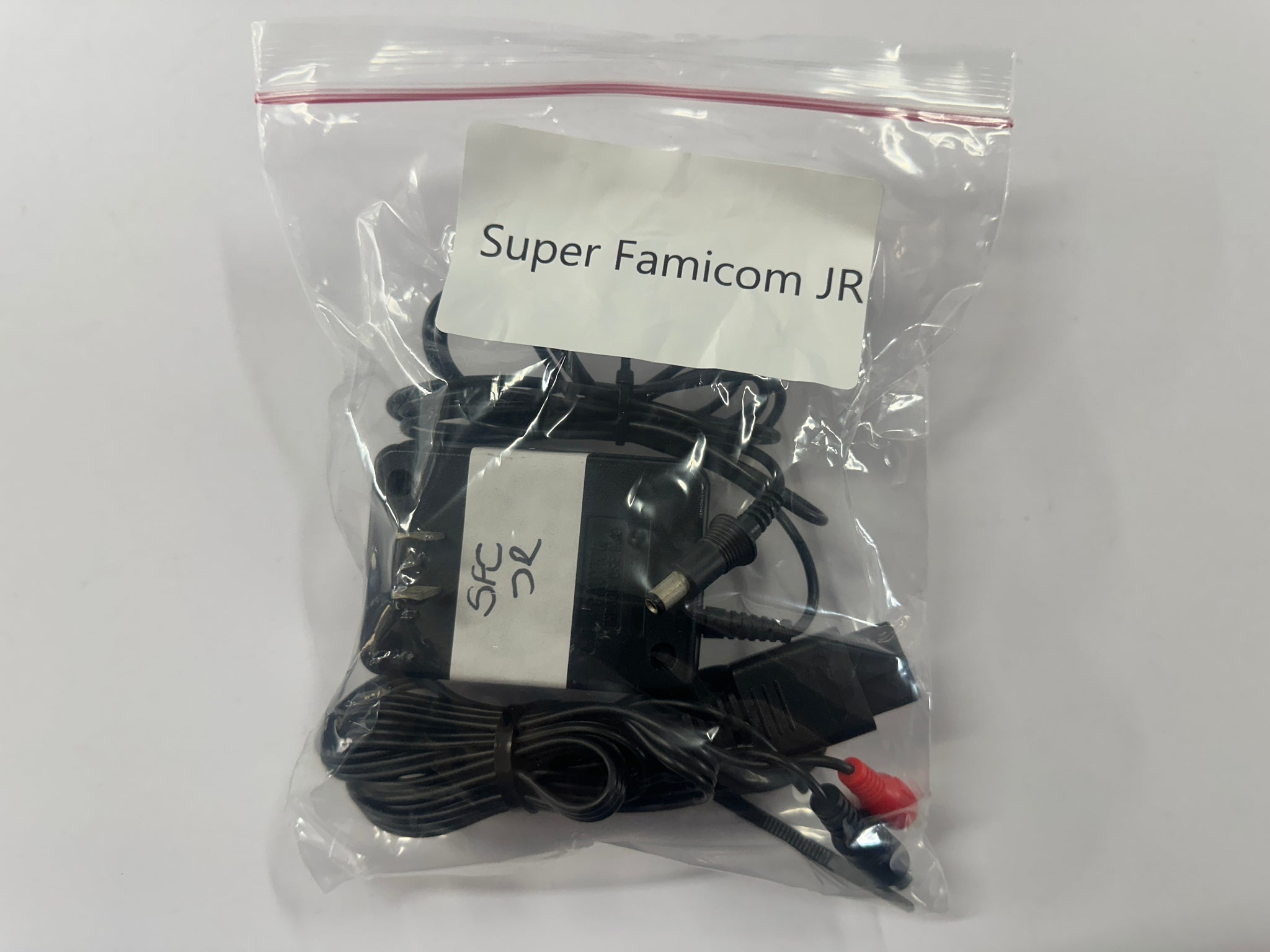 Nintendo Super Famciom JR Console Bundle
