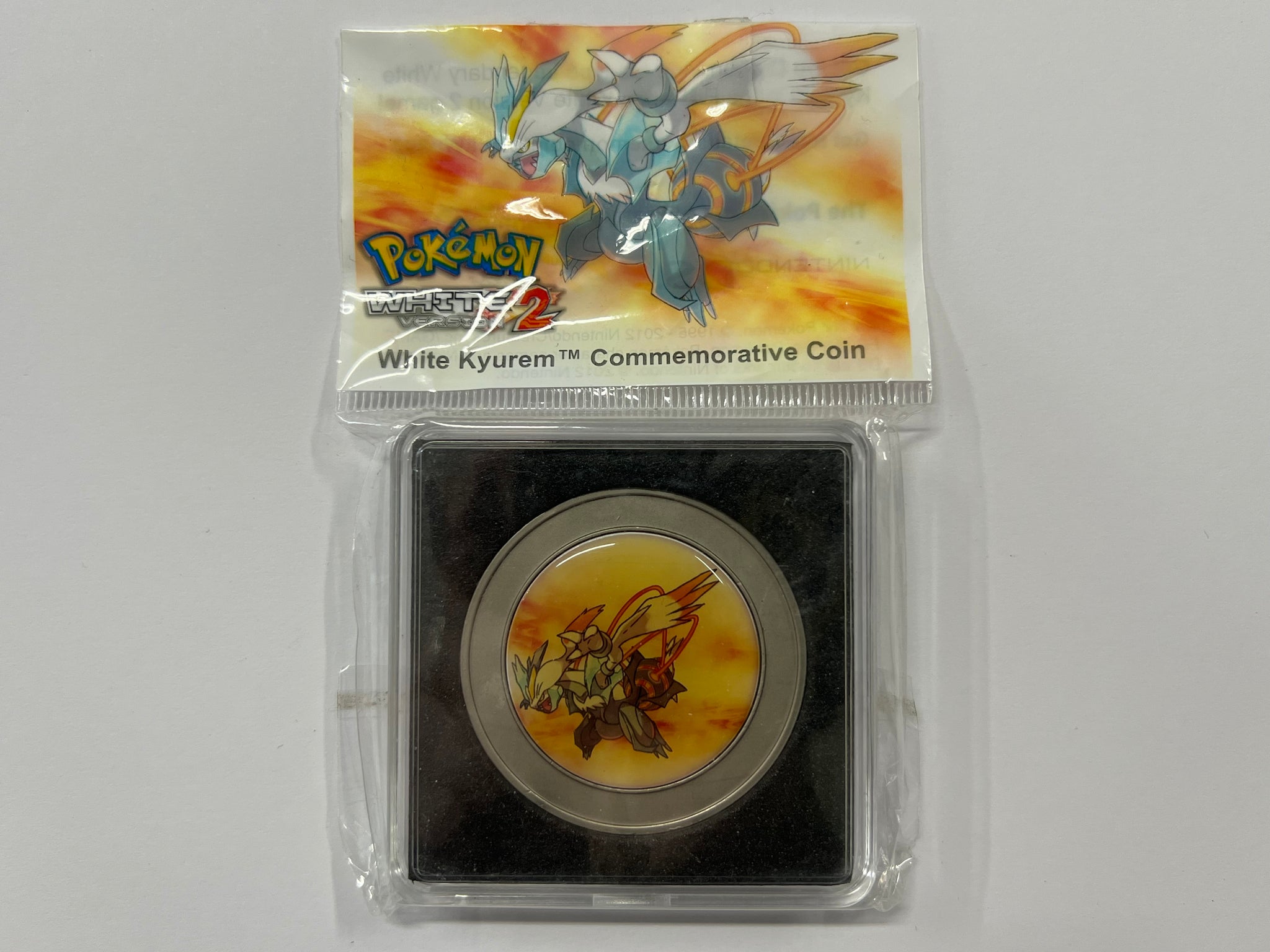 Pokemon White 2 Special Edition Commemorative Coin White Kyurem Brand New & Sealed