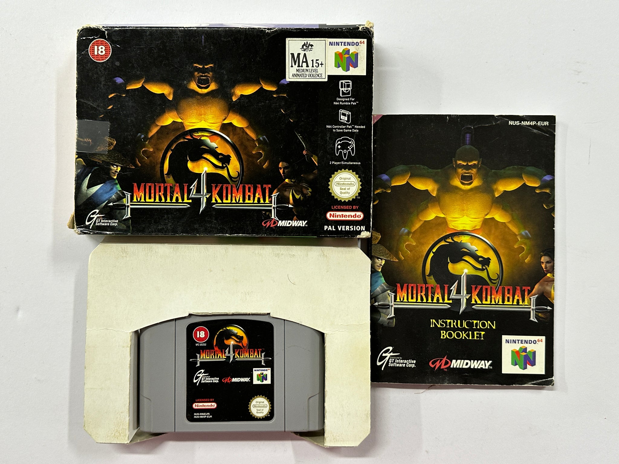 Mortal Kombat 4 Complete In Box