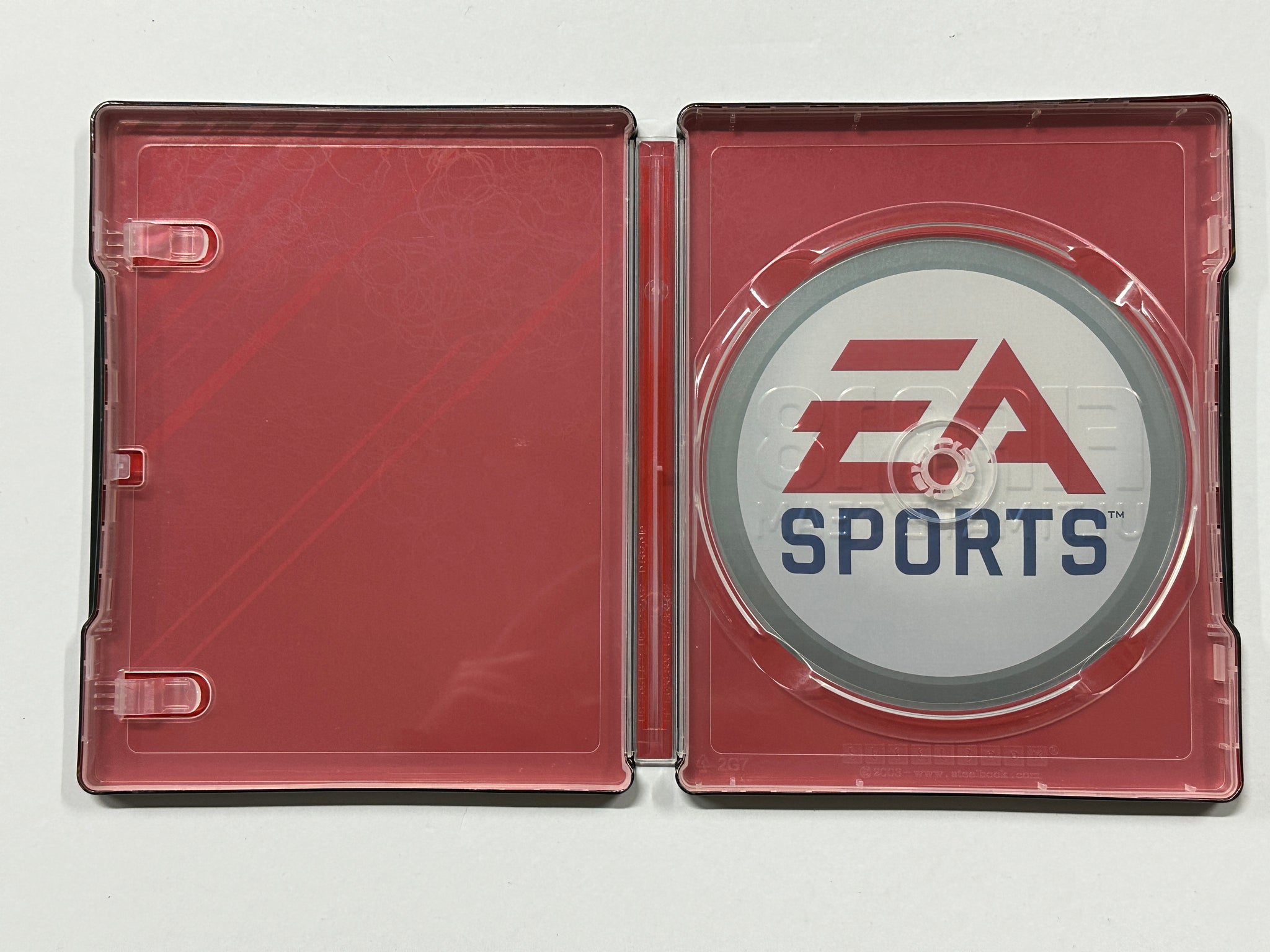 FIFA 18 Ultimate Team Steelbook Case Only