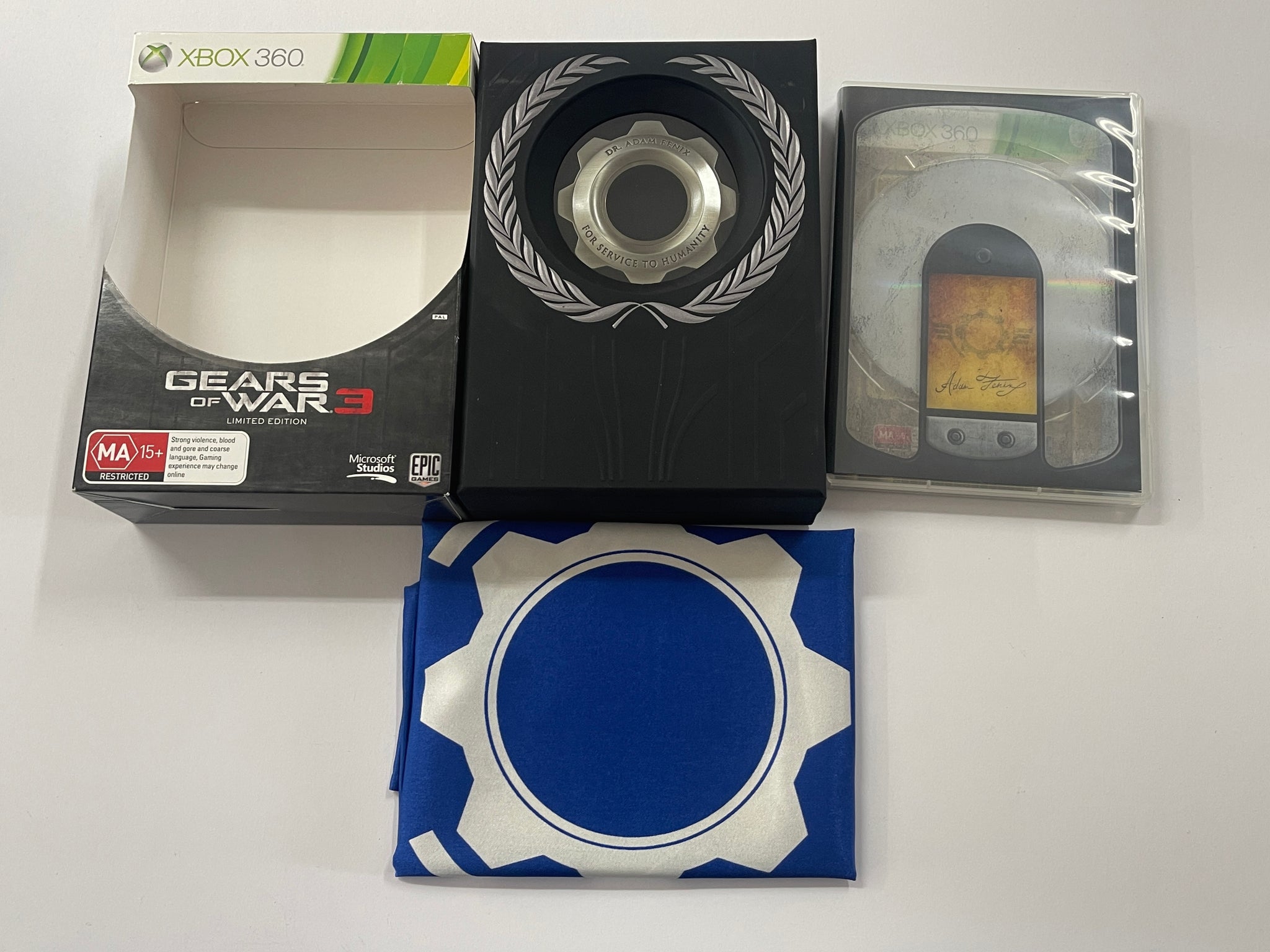 Gears Of War 3 Limited Collectors Edition Complete In Box