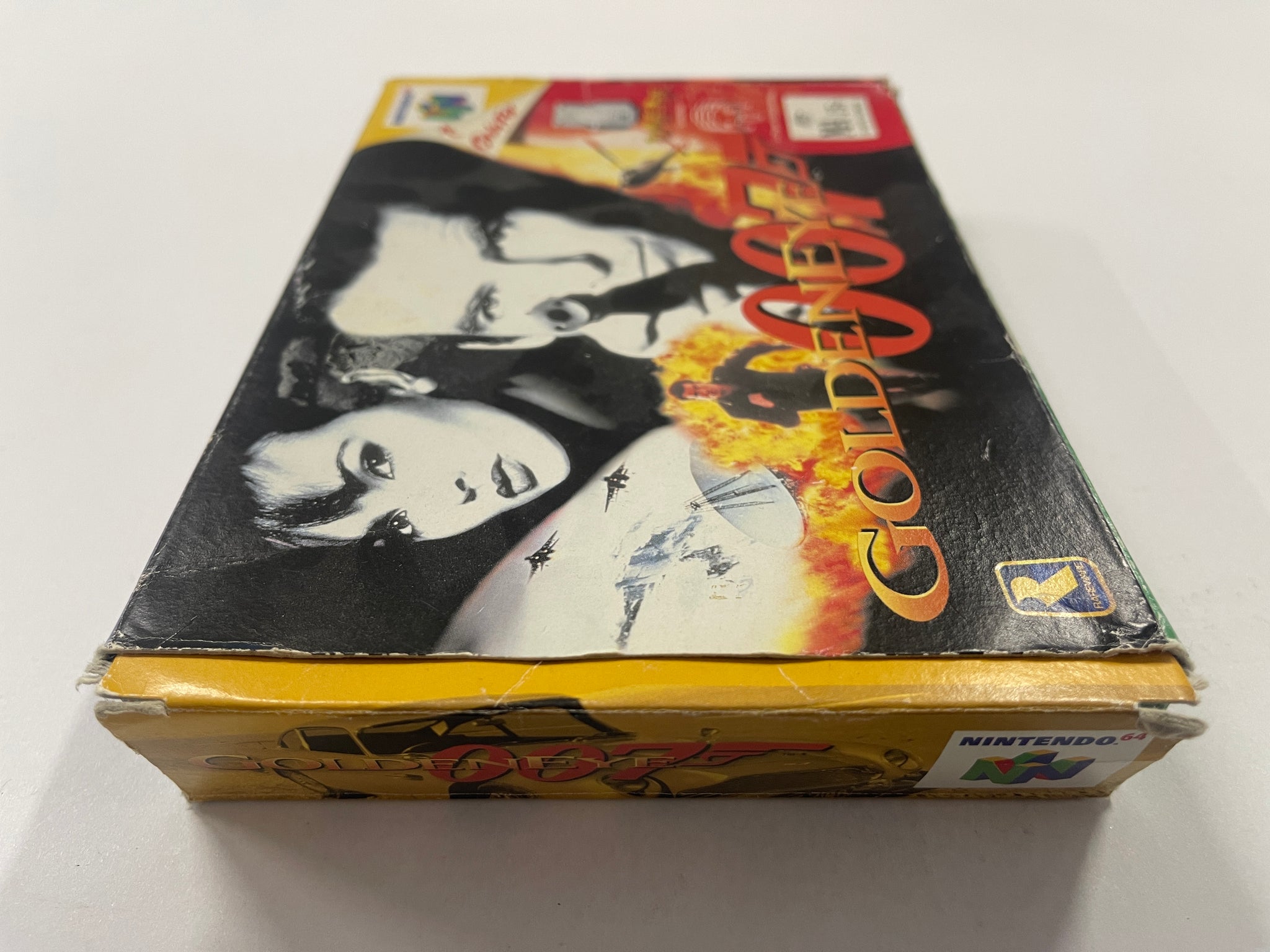 Goldeneye 007 Complete In Box