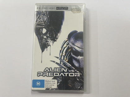 Alien VS Predator UMD Video Complete In Original Case