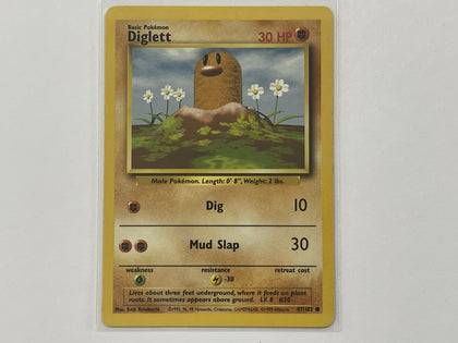 Diglett 47/102 Base Set Pokemon TCG Card In Protective Penny Sleeve