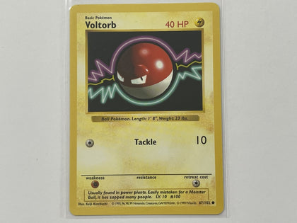 Voltorb 67/102 Base Set Pokemon TCG Shadowless Card In Protective Penny Sleeve