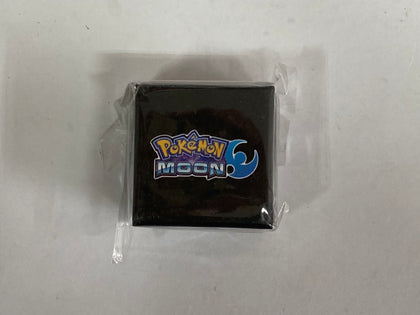 Pokemon Moon Pre Order Pin Brand New & Sealed